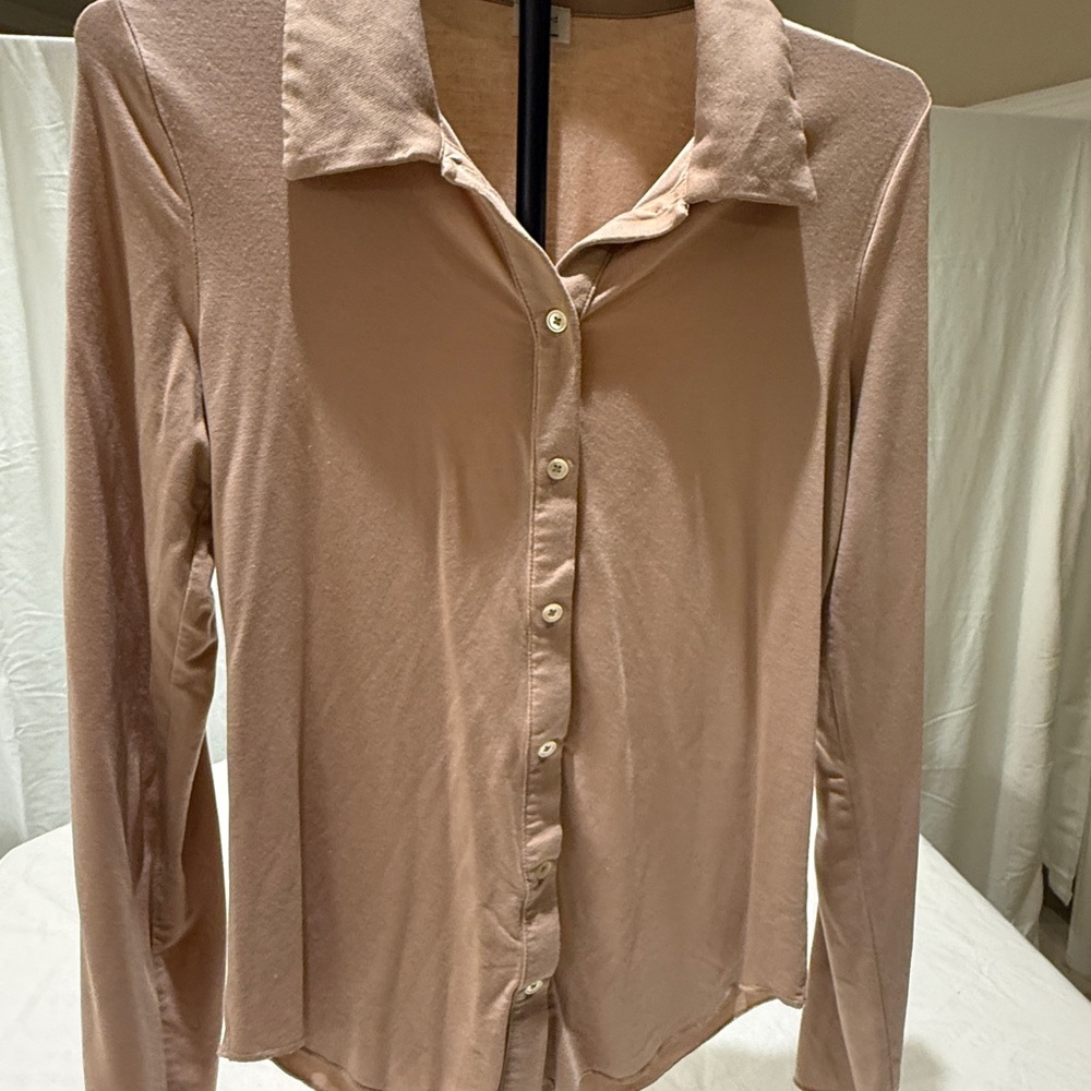 Wilfred Elegant Women's Button-Up Blouse - Pink